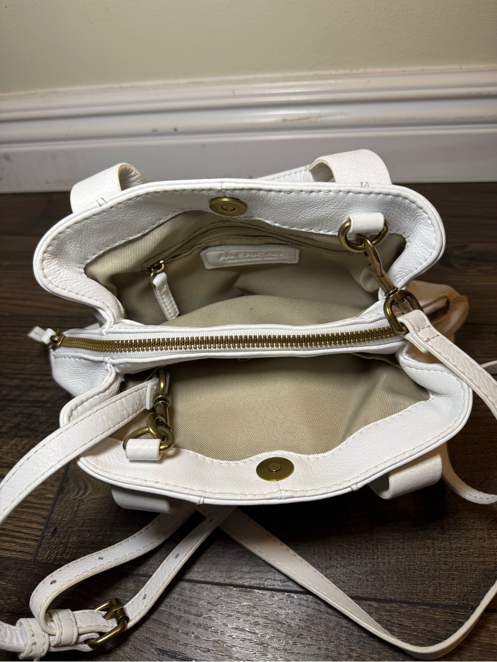 American Leather Co. Ada Triple Entry Satchel White Leather Crossbody Bag - Picture 8 of 10